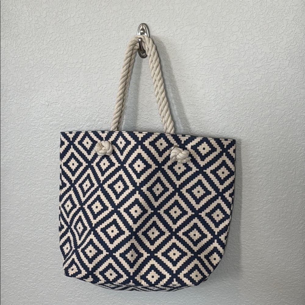 Summer & Rose Navy Cream Geometric Woven Tote Bag Rope Handles